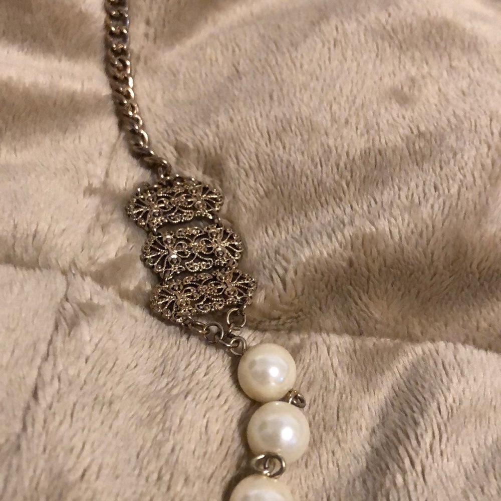 Elegant jewelry - Picture 2 of 3